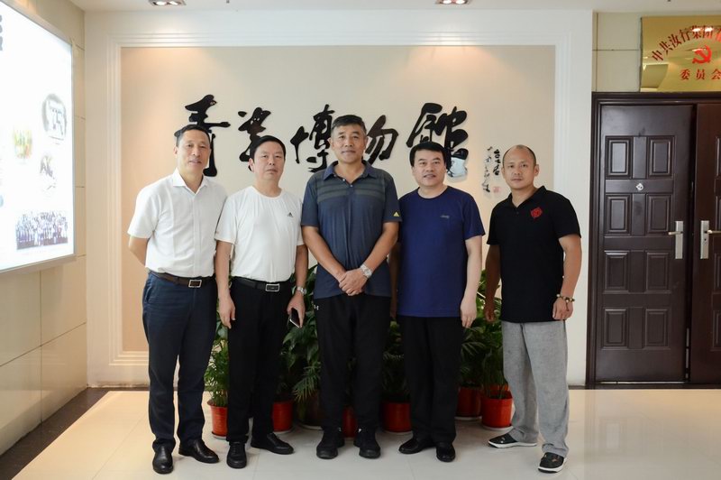 中国人民公安大学教授王亚为一行来我馆参观